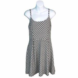 Black and White Floral Pattern Soprano Sleeveless Fit & Flare Dress Size L Jr